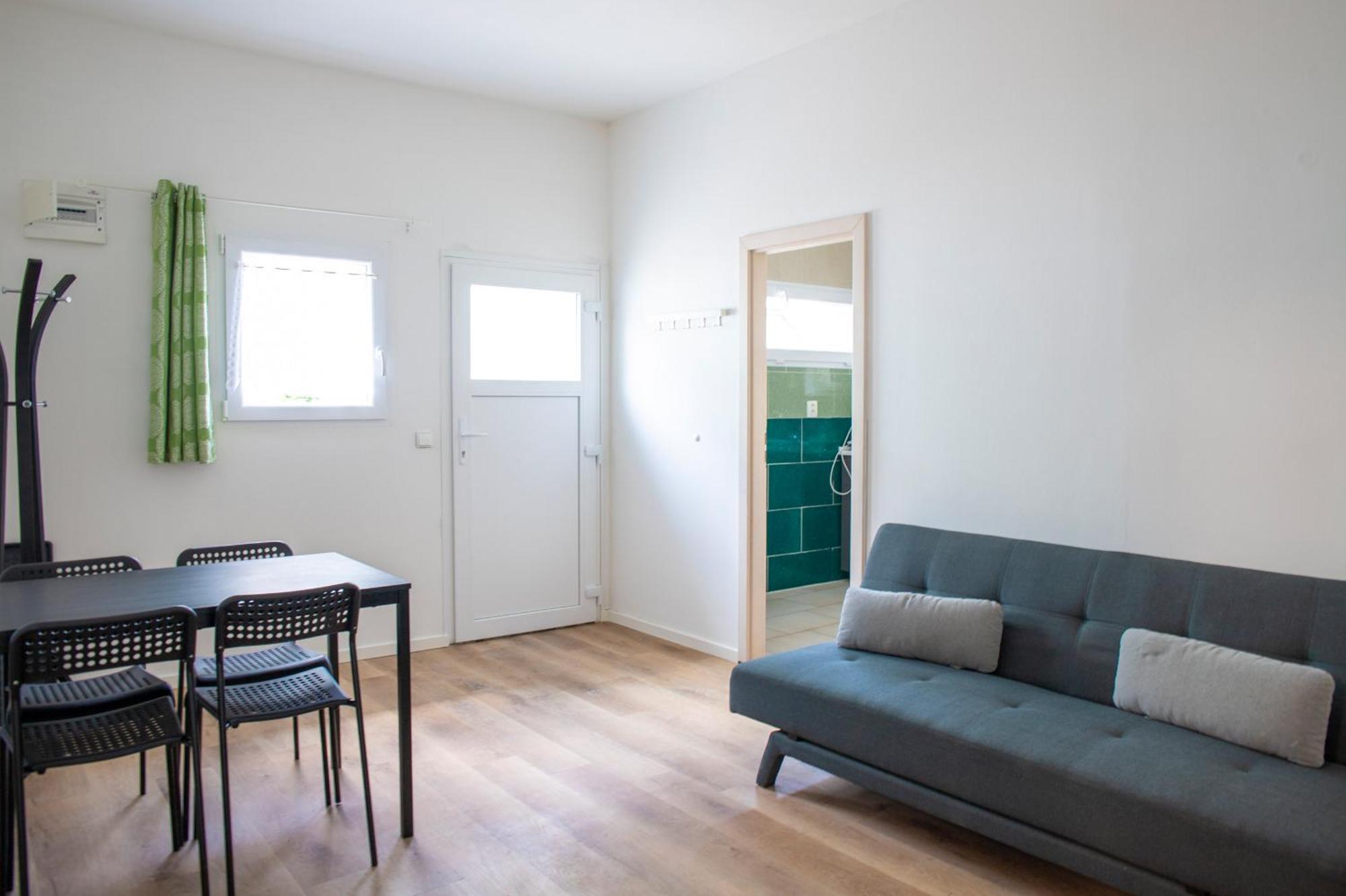Amenity Apartmany 佩尔纳 外观 照片