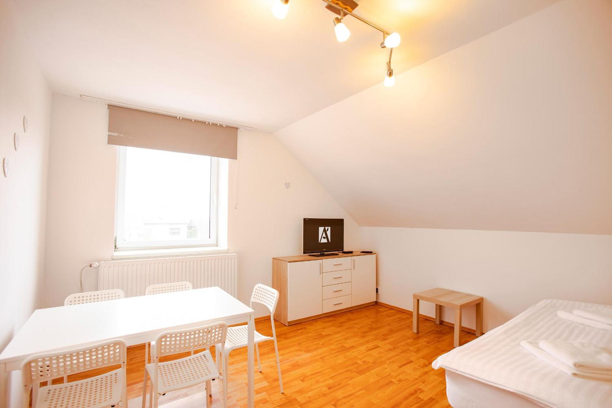 Amenity Apartmany 佩尔纳 外观 照片