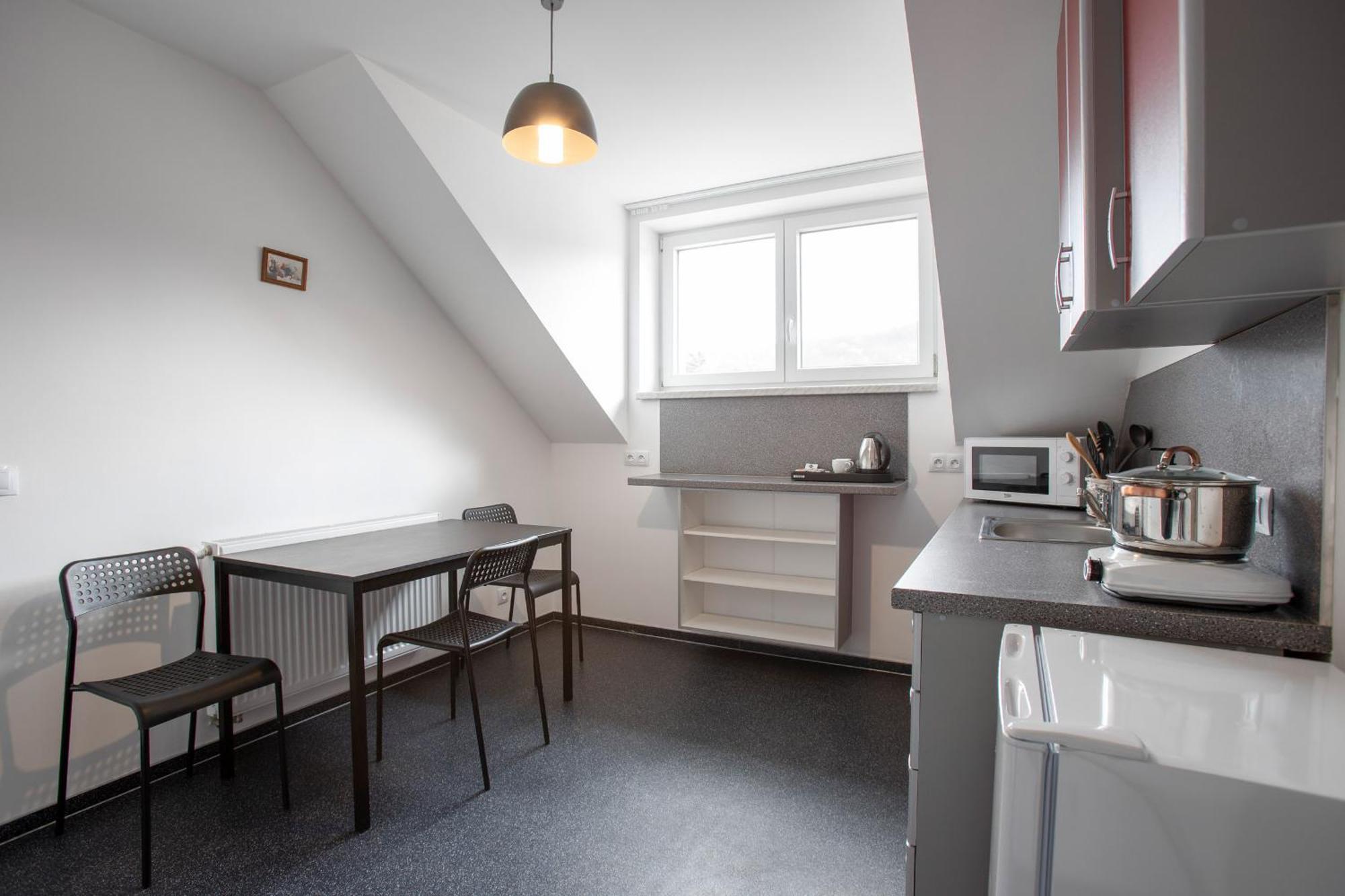Amenity Apartmany 佩尔纳 外观 照片